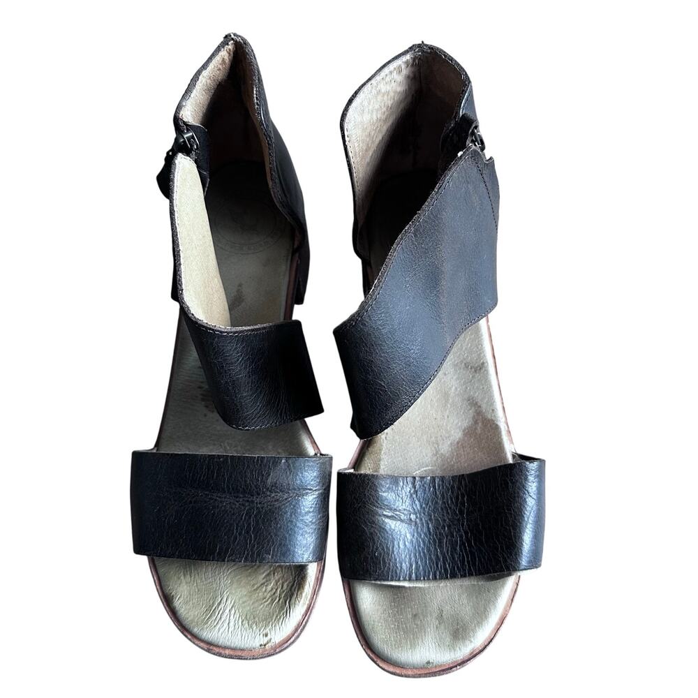 Anthropologie Gee’ WaWa Brown Leather Block Heel Sandals - Size 8 - Picture 3 of 11